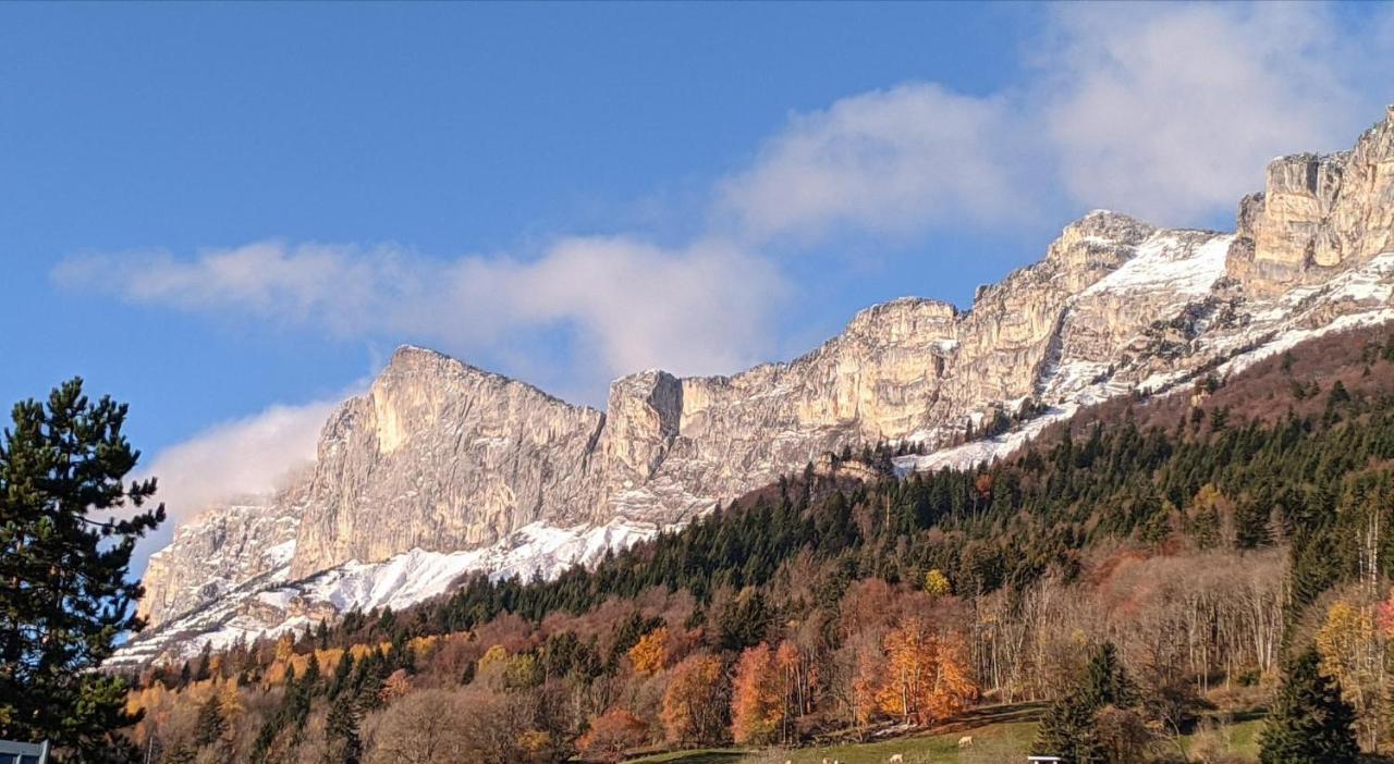 Maison Familiale En Montagne Avec Vue Merveilleuse Sur Le Massif De Belledonne Saint-Bernard  Exterior foto